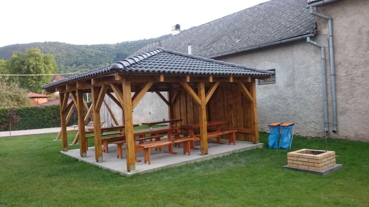 Penzion Vian Krasnohorska Dlha Luka Exterior foto